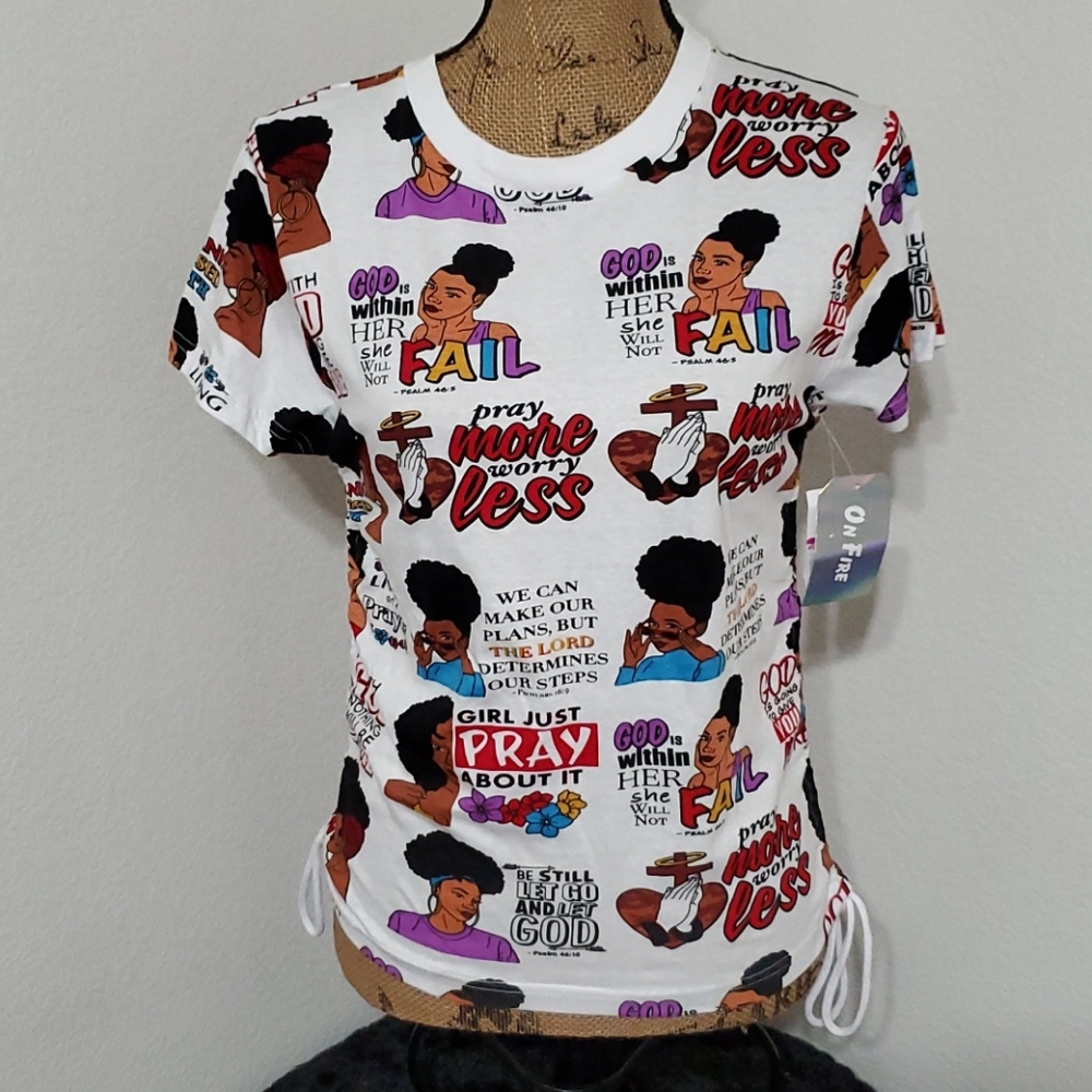 ON FIRE Black Queen side drawstring white short sleeve top inspo graphics Med